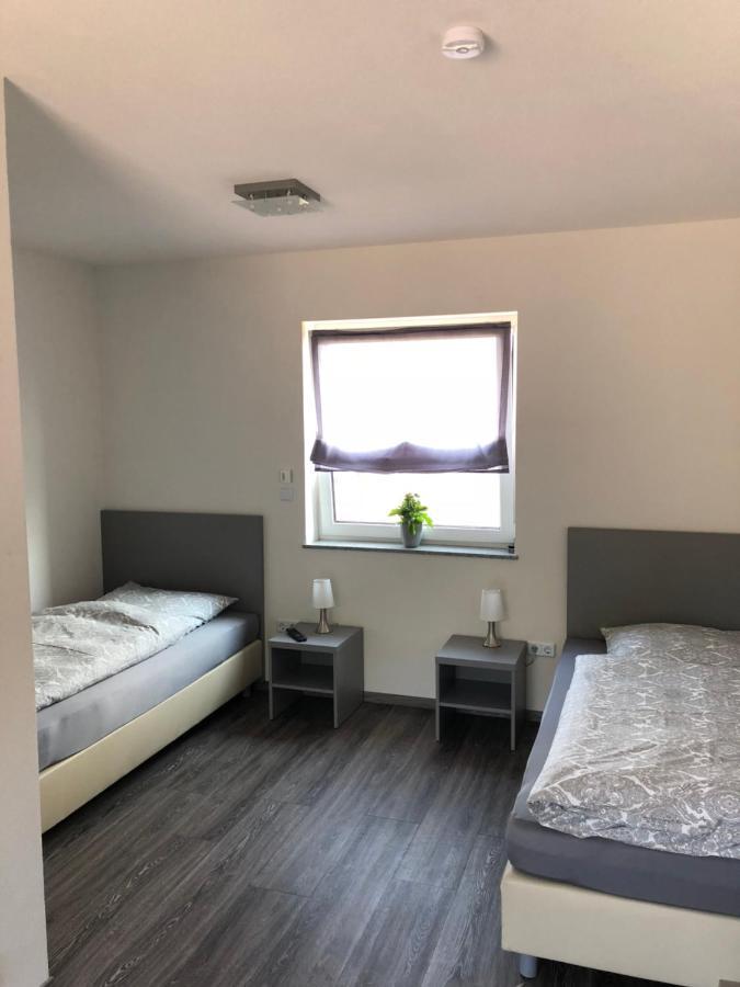 Gaestehaus Strauss Rodgau Ngoại thất bức ảnh