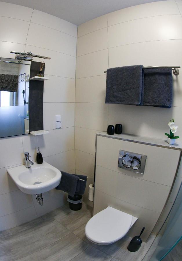 Gaestehaus Strauss Rodgau Ngoại thất bức ảnh