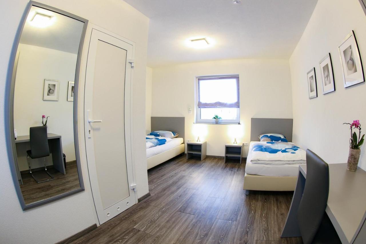 Gaestehaus Strauss Rodgau Ngoại thất bức ảnh